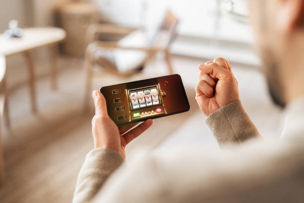 Mobile user and Brand 
